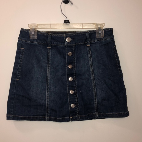 American Eagle Denim Mini Skirt - Picture 1 of 3